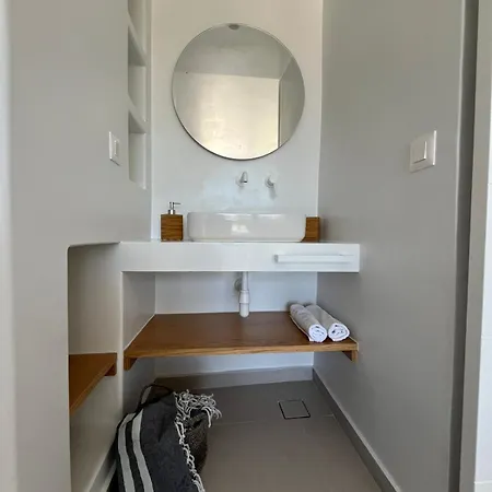 Neso Seafront Paros *