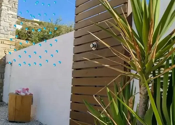 Apartment Neso Seafront Paros